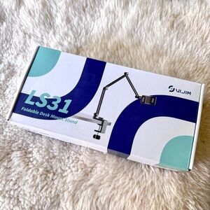 MOVING SALE❗️Adjustable phone/tablet stand holder (phones, tablet, mics, lights)